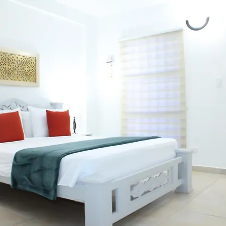 Hotel At The Park Cartagena Exterior photo