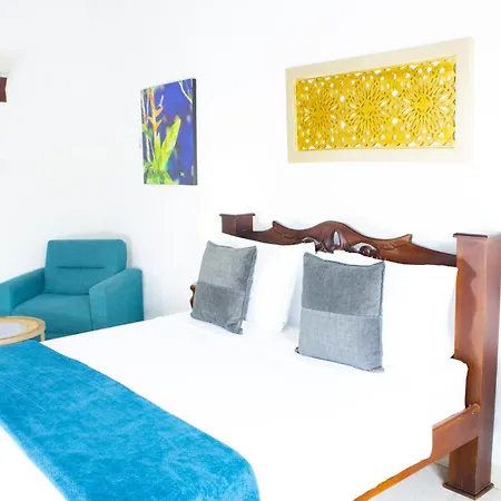 Hotel At The Park Cartagena Exterior photo