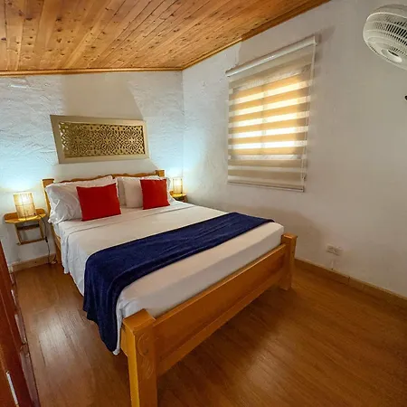 Hotel At The Park Cartagena Exterior photo